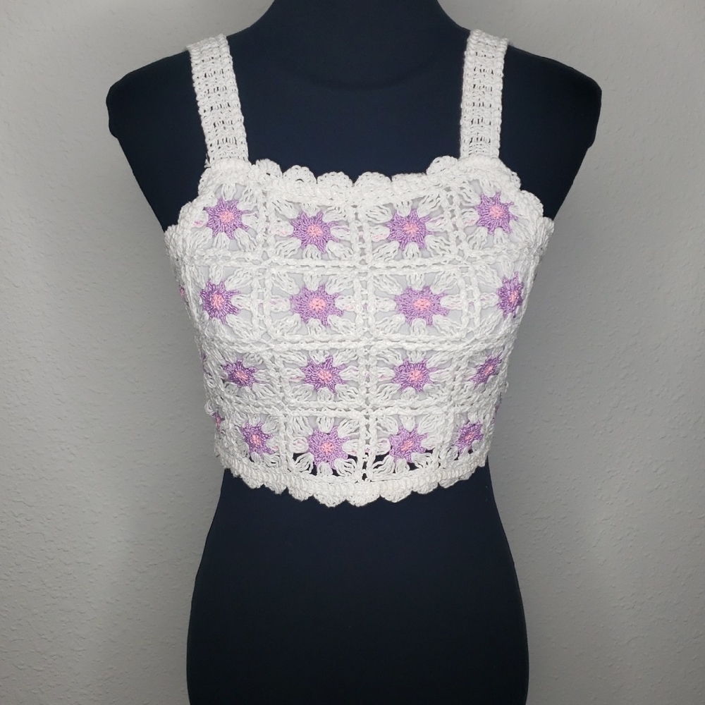 Beautees Cotton Crochet Knit Floral Granny Square Crop Top Size S Kawaii Beachy